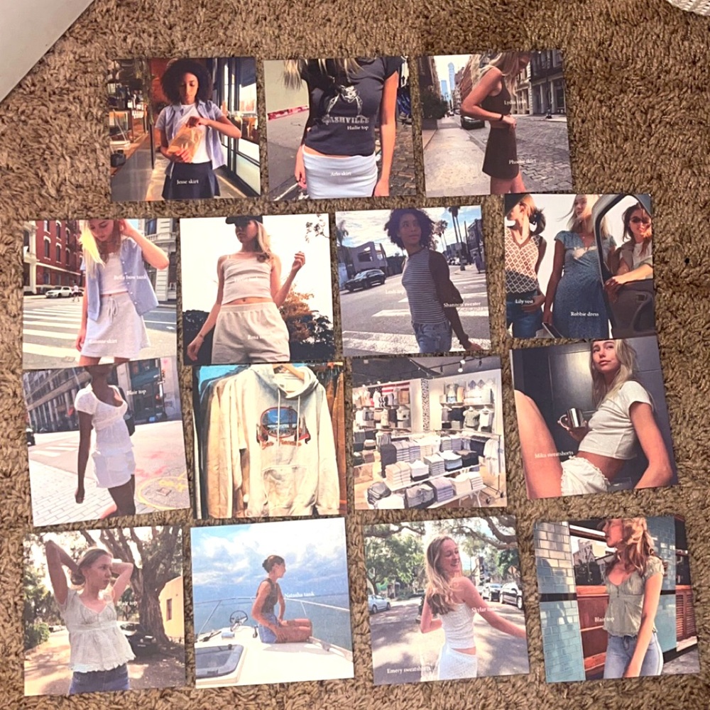Brandy Melville card decor